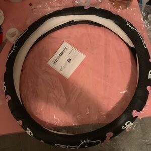 Hello Kitty steering wheel cover